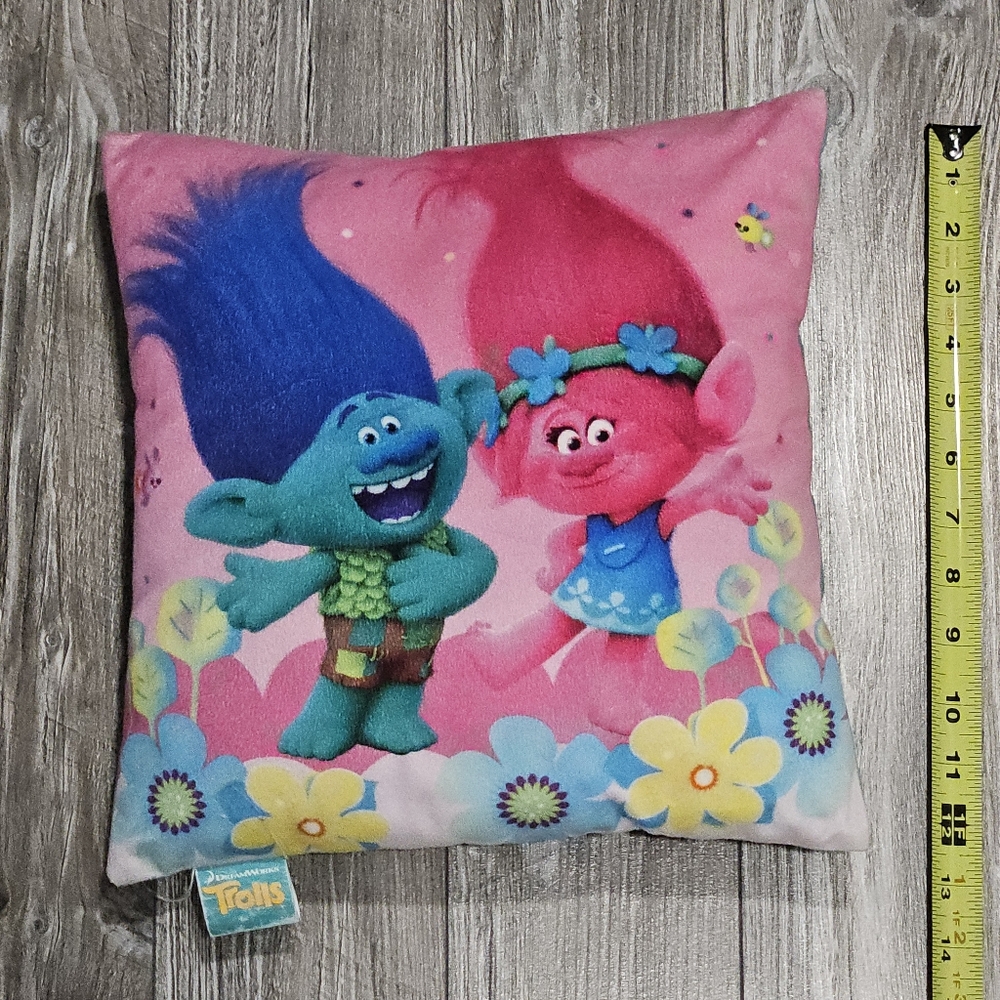 Dreamworks Trolls Poppy And Branch Cushion - Picture 4 of 6